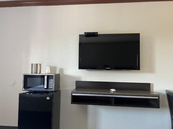 Starlight Inn Huntington Beach image 15