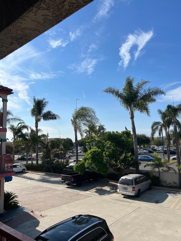 Starlight Inn Huntington Beach image 22